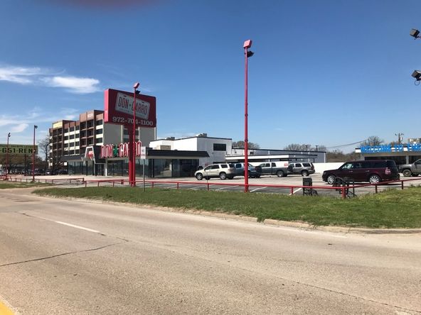 Retail For Lease: 8045 E R L Thornton Fwy, Dallas, TX 75228